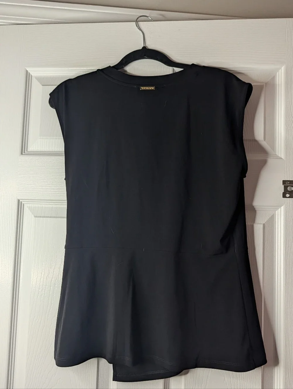 Michael Michael Kors Black Gold Ring Ruched Side Top Blouse Size Large